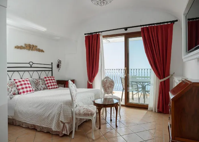 Lejlighed In Nocelle With Amalfi Coast Views